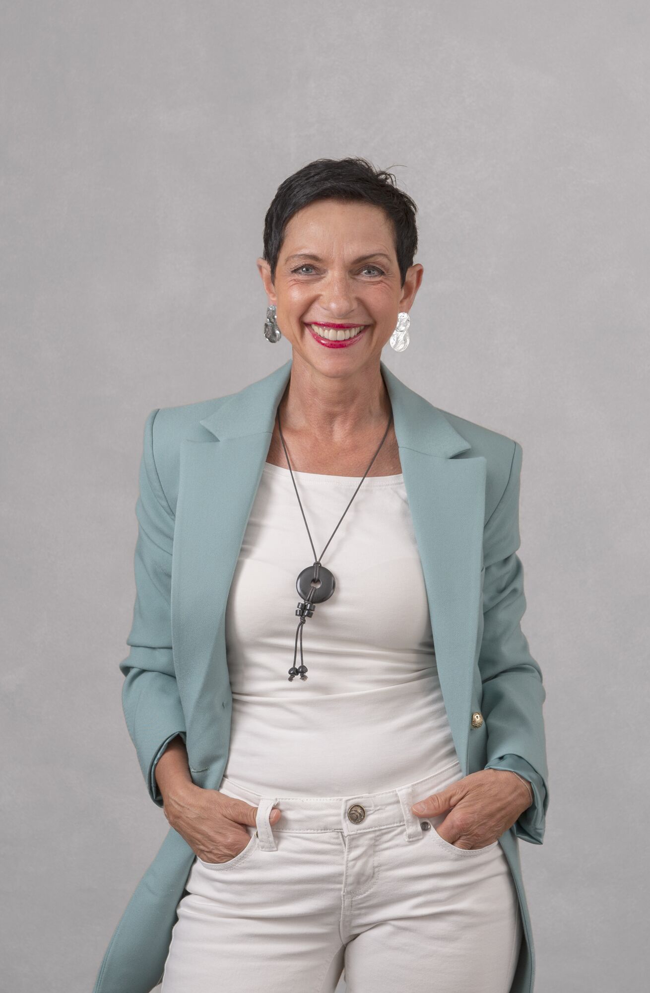 Businessporträt einer Frau im Blazer